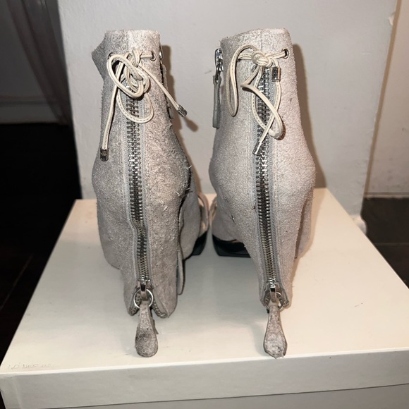 Camilla Skovgaard London Grey Suede Booties - Picture 9 of 10